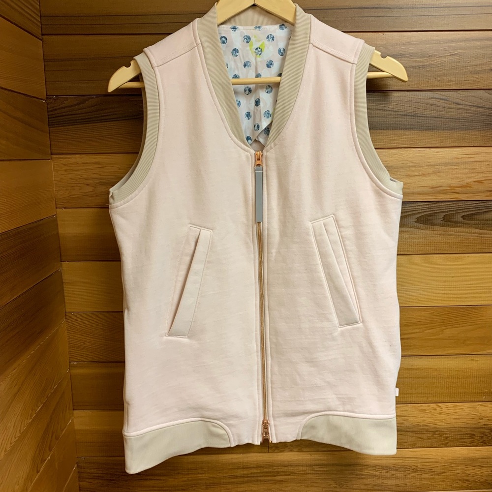 Lululemon Departure Layering Vest in Parfait Pink